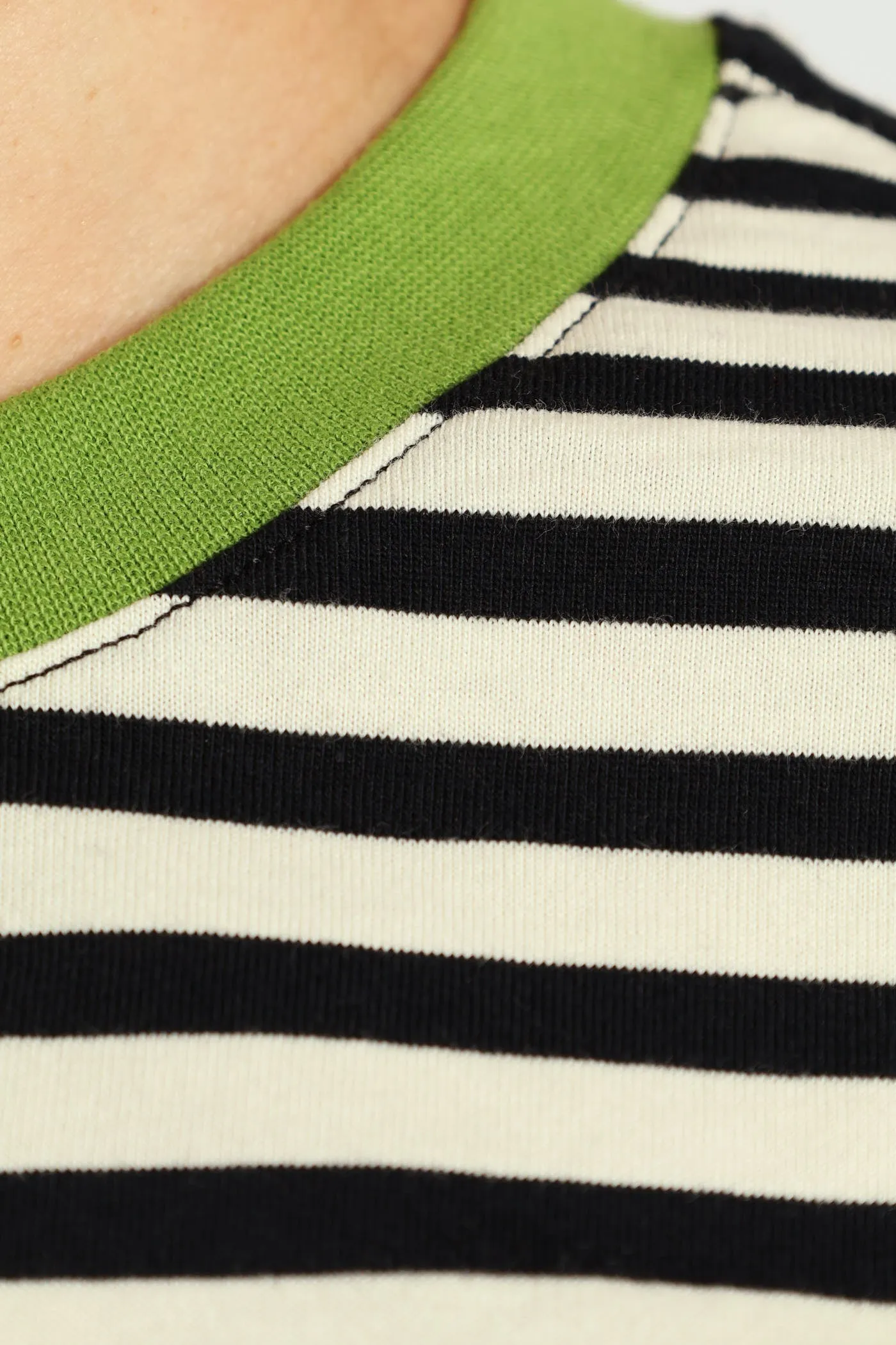 Contrast Rib Nack Stripe Boxy Tee - Black/Beige sold by Edgars product image thumbnail 4