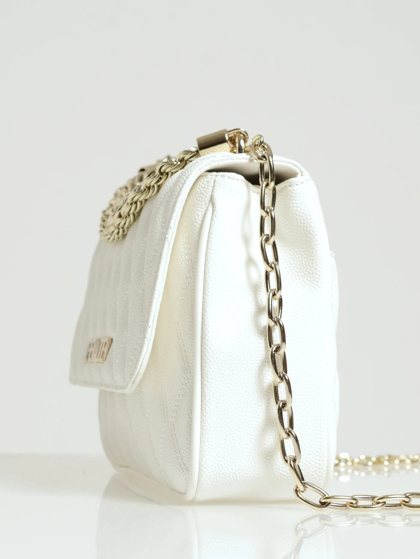 Brevere Bag - White sold by Edgars product image thumbnail 3