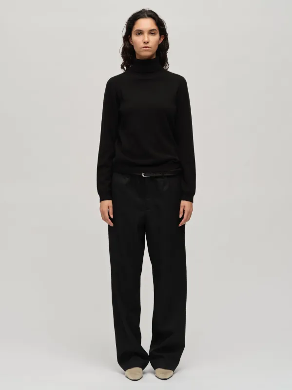 Women's Turtleneck - Black made by People’s Republic of Cashmere