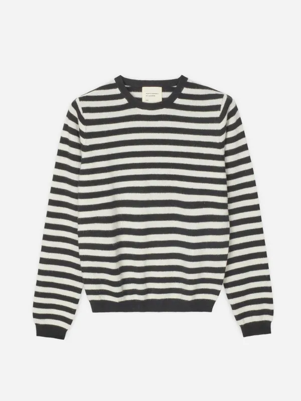 Women's Fitted Roundneck - Black Cloud made by People’s Republic of Cashmere
