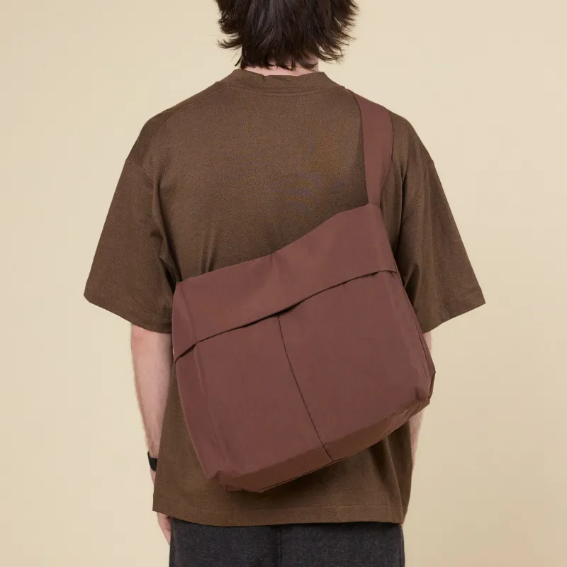 Still by Hand - Cross Body Bag - Marron Brown made by STILL BY HAND