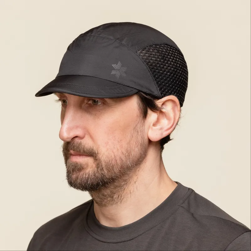 Goldwin - Compact Run Mesh Cap - Black made by Goldwin