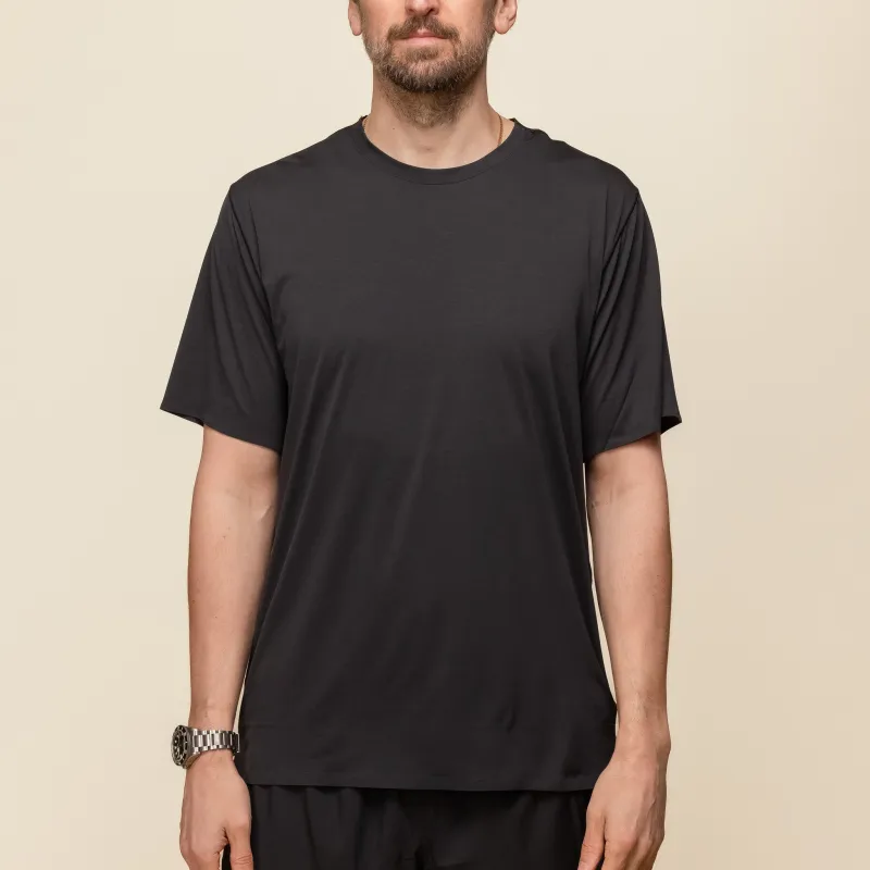 Goldwin - Advanced Light T-Shirt - Black made by Goldwin