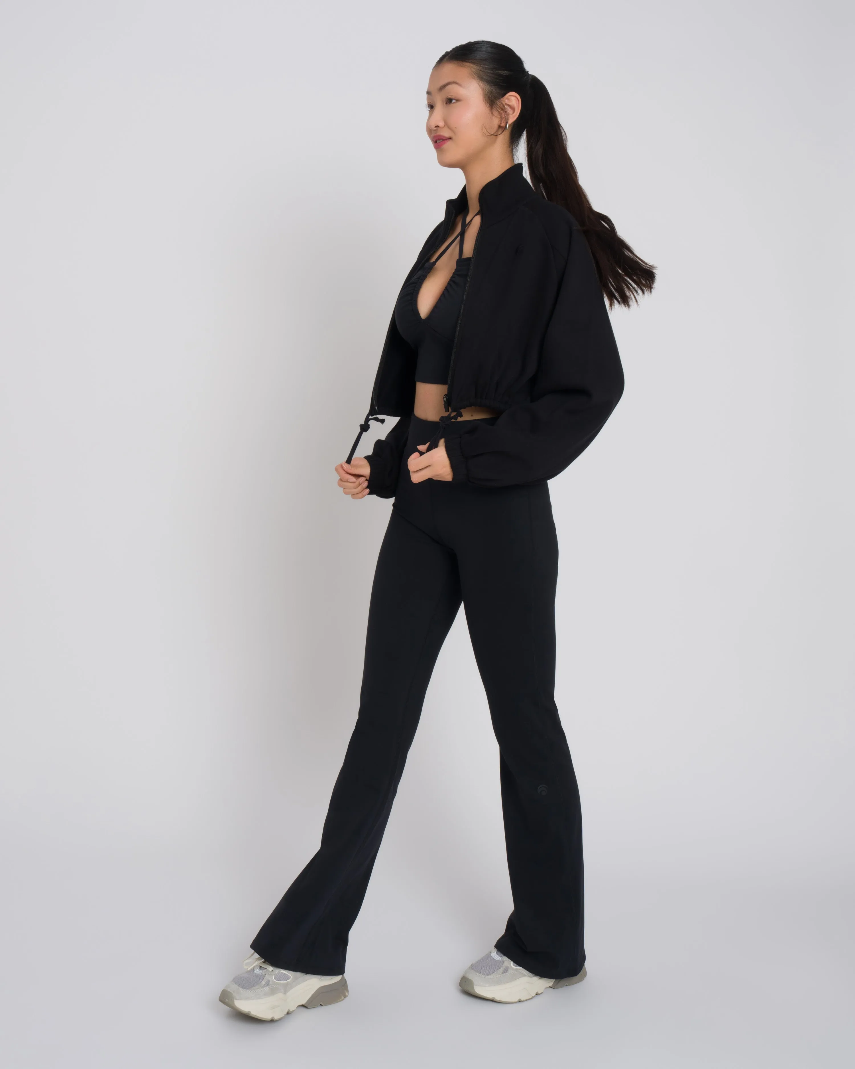 Gianna Gracy Flare Set Deluxe - Black sold by Oceansapart product image thumbnail 2