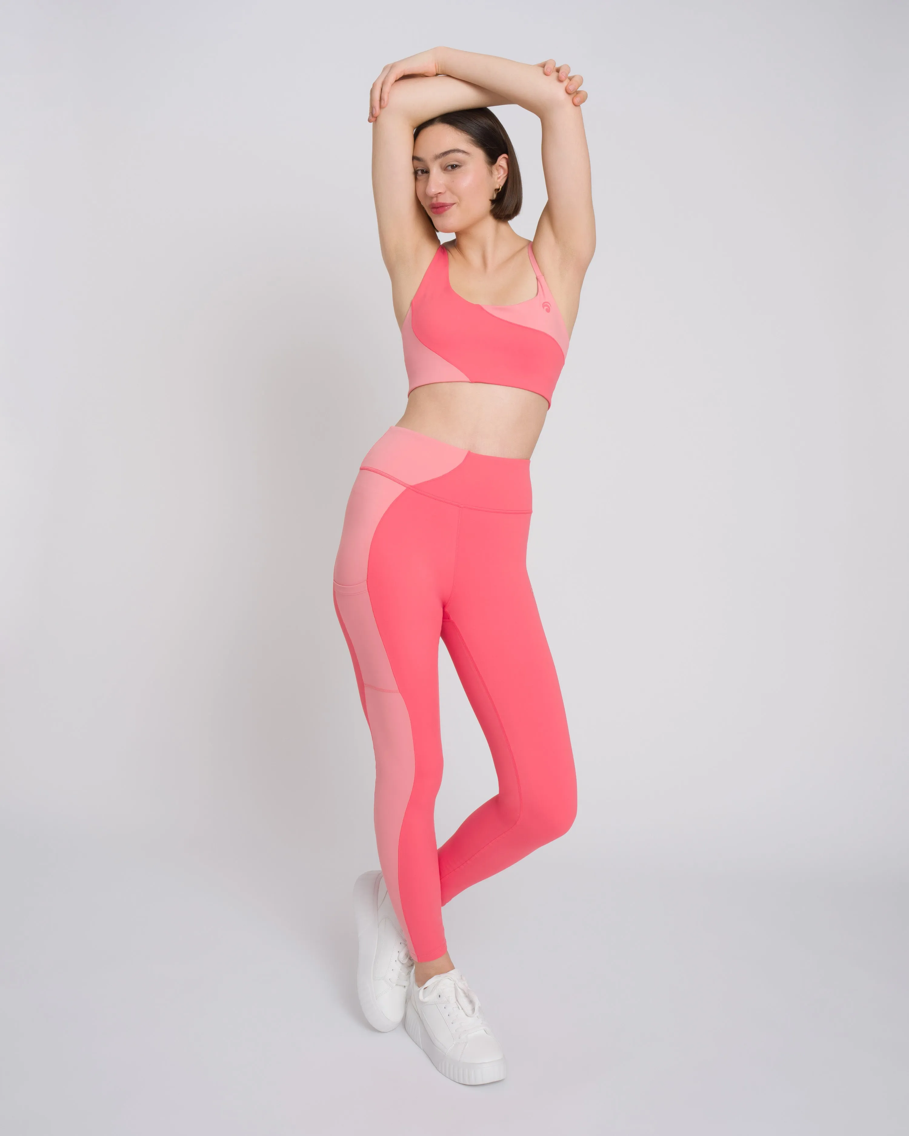 Mera Set - Hibiscus Red sold by Oceansapart product image thumbnail 2