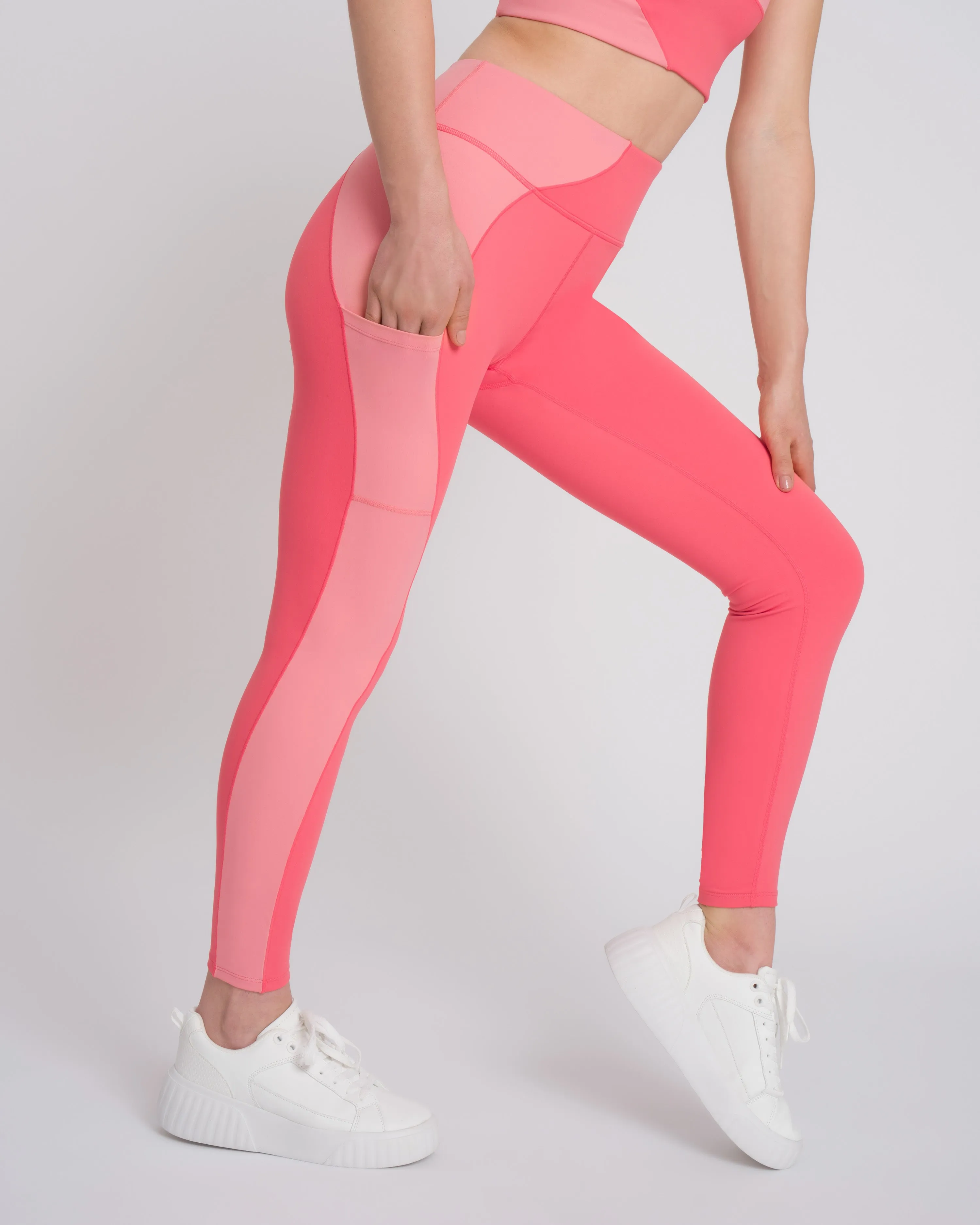 Mera Set - Hibiscus Red sold by Oceansapart product image thumbnail 3