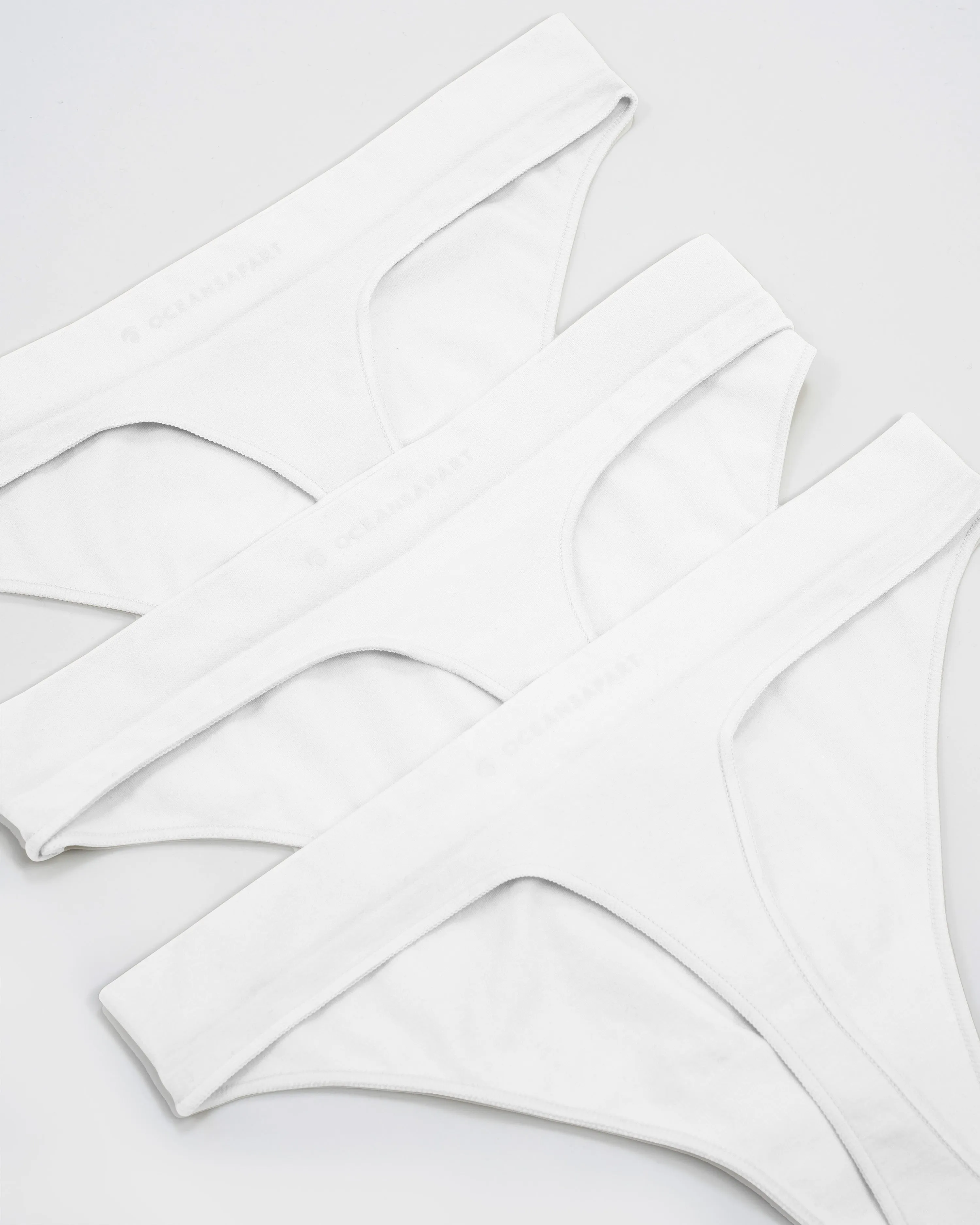 Cloudy Thong Set Deluxe - White sold by Oceansapart product image thumbnail 2