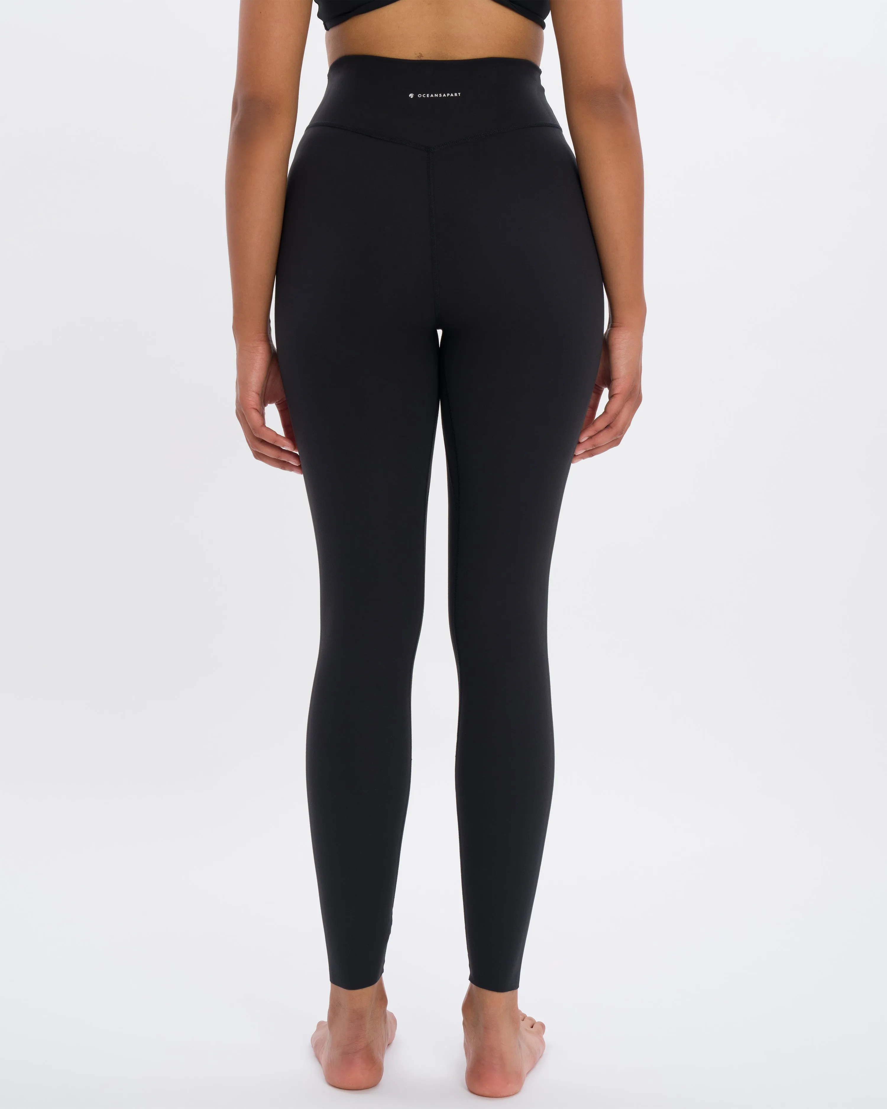 Yara Pant sold by Oceansapart product image thumbnail 2