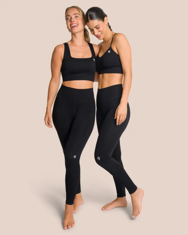 Ava Set Deluxe - Black sold by Oceansapart
