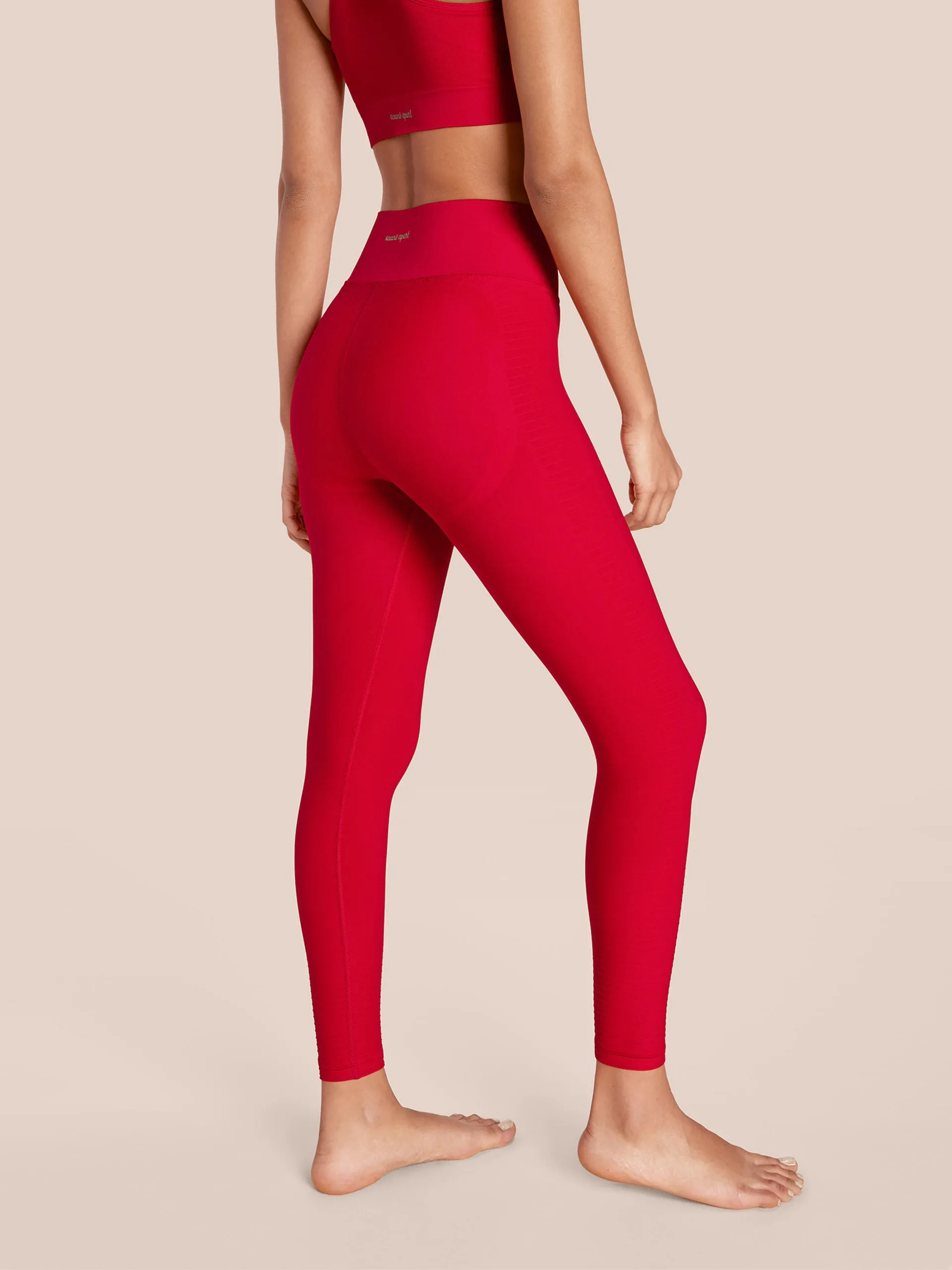 Beverly Set - Shiny Red sold by Oceansapart product image thumbnail 4