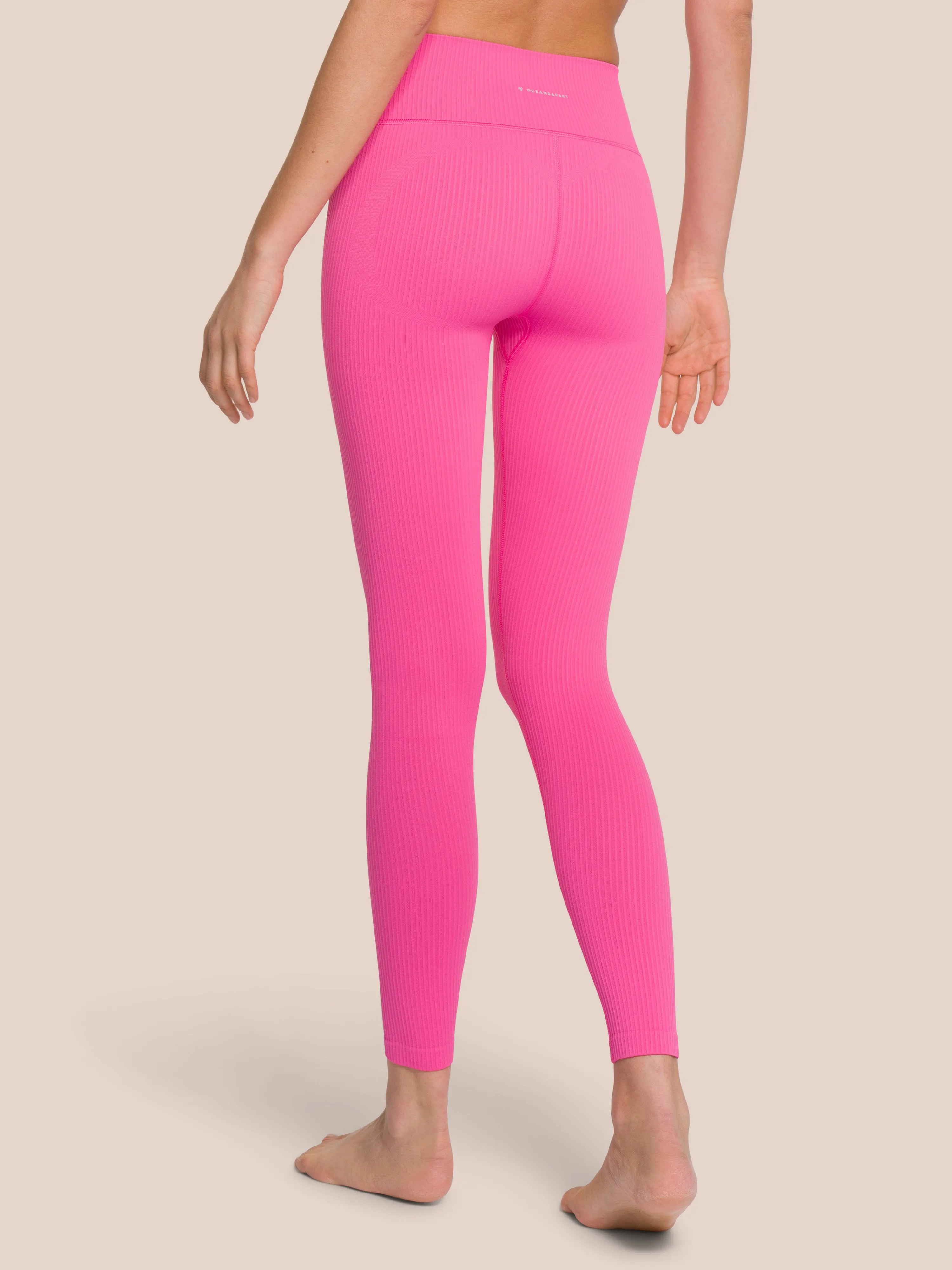 Maya Set - Hot Pink sold by Oceansapart product image thumbnail 5