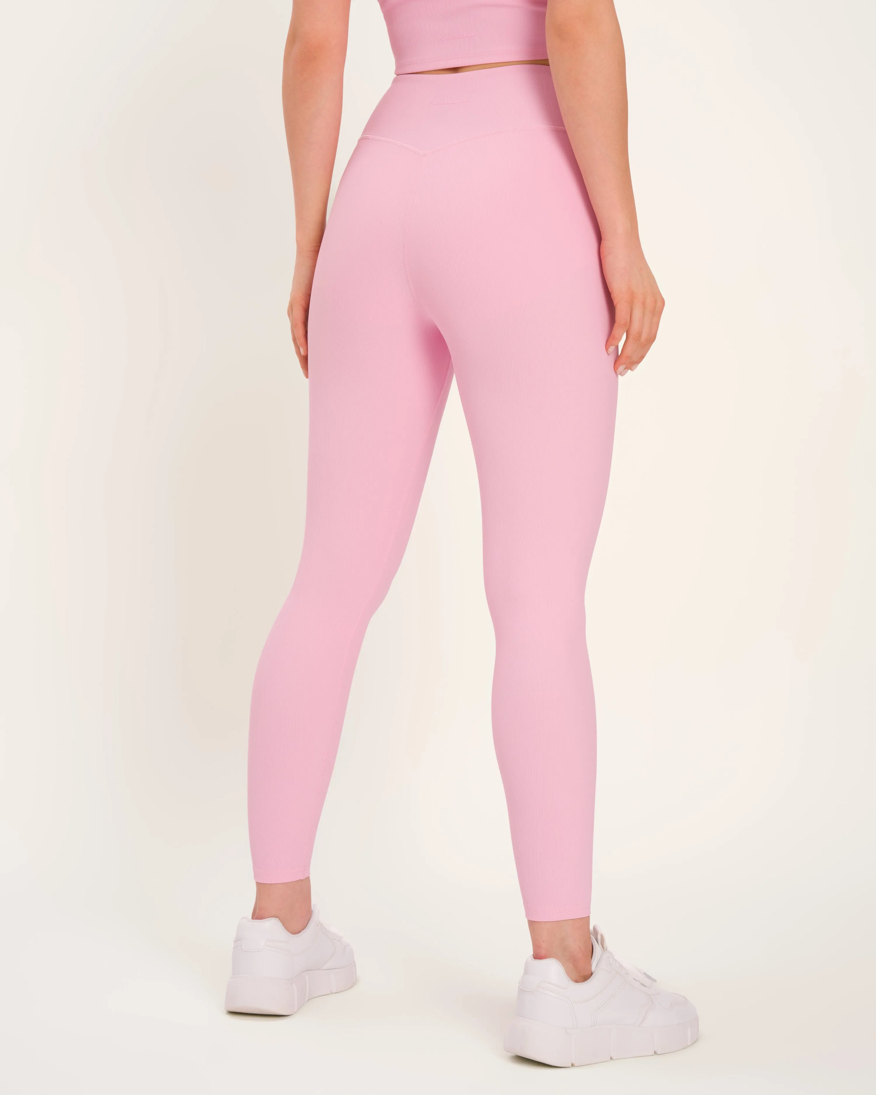 Talia Set - Melrose sold by Oceansapart product image thumbnail 5