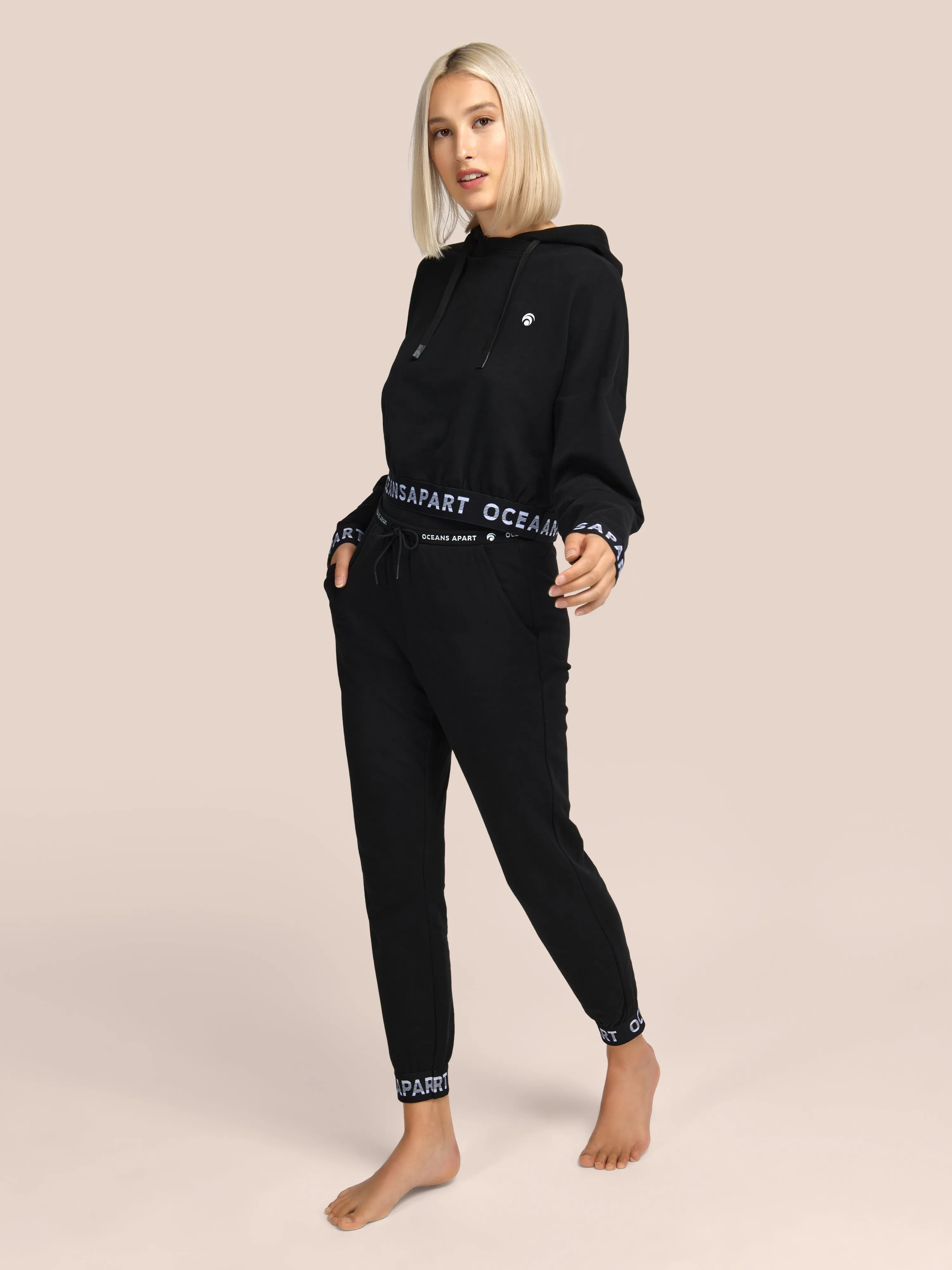 Beauty Sweat Set - Black sold by Oceansapart product image thumbnail 2