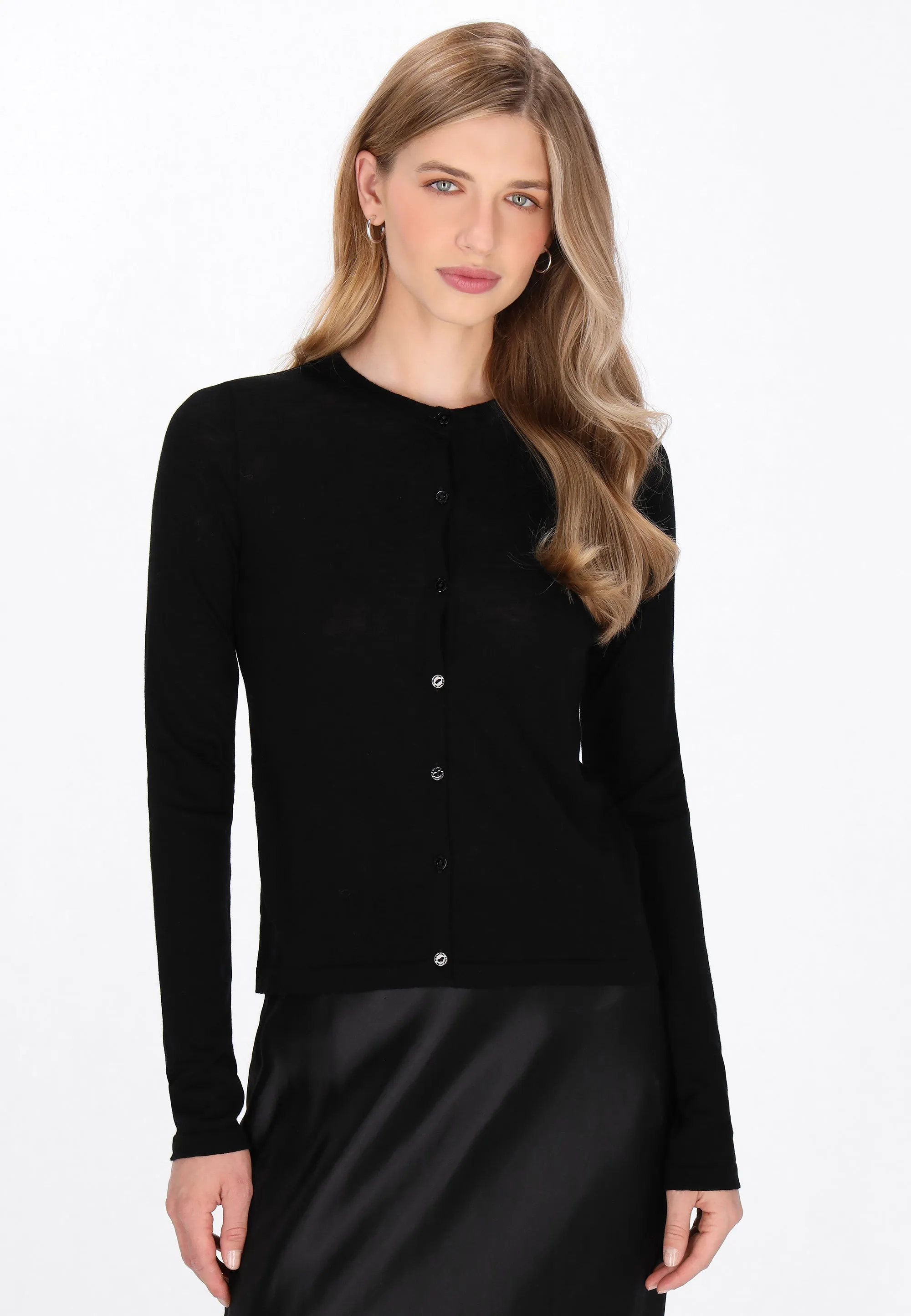 DreiMaster Vintage Women's Cardigan sold by DreiMaster product image thumbnail 3