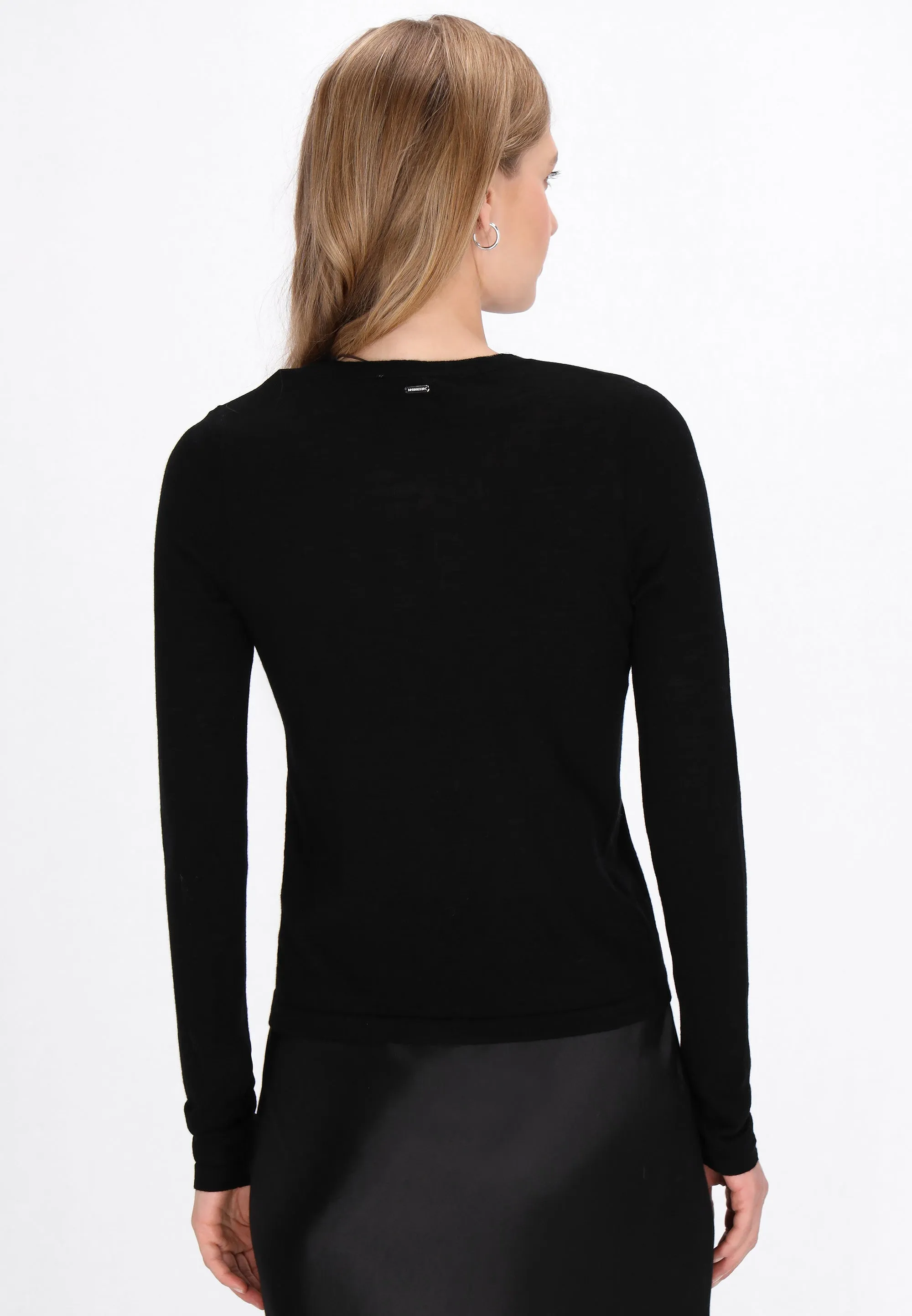 DreiMaster Vintage Women's Cardigan sold by DreiMaster product image thumbnail 4