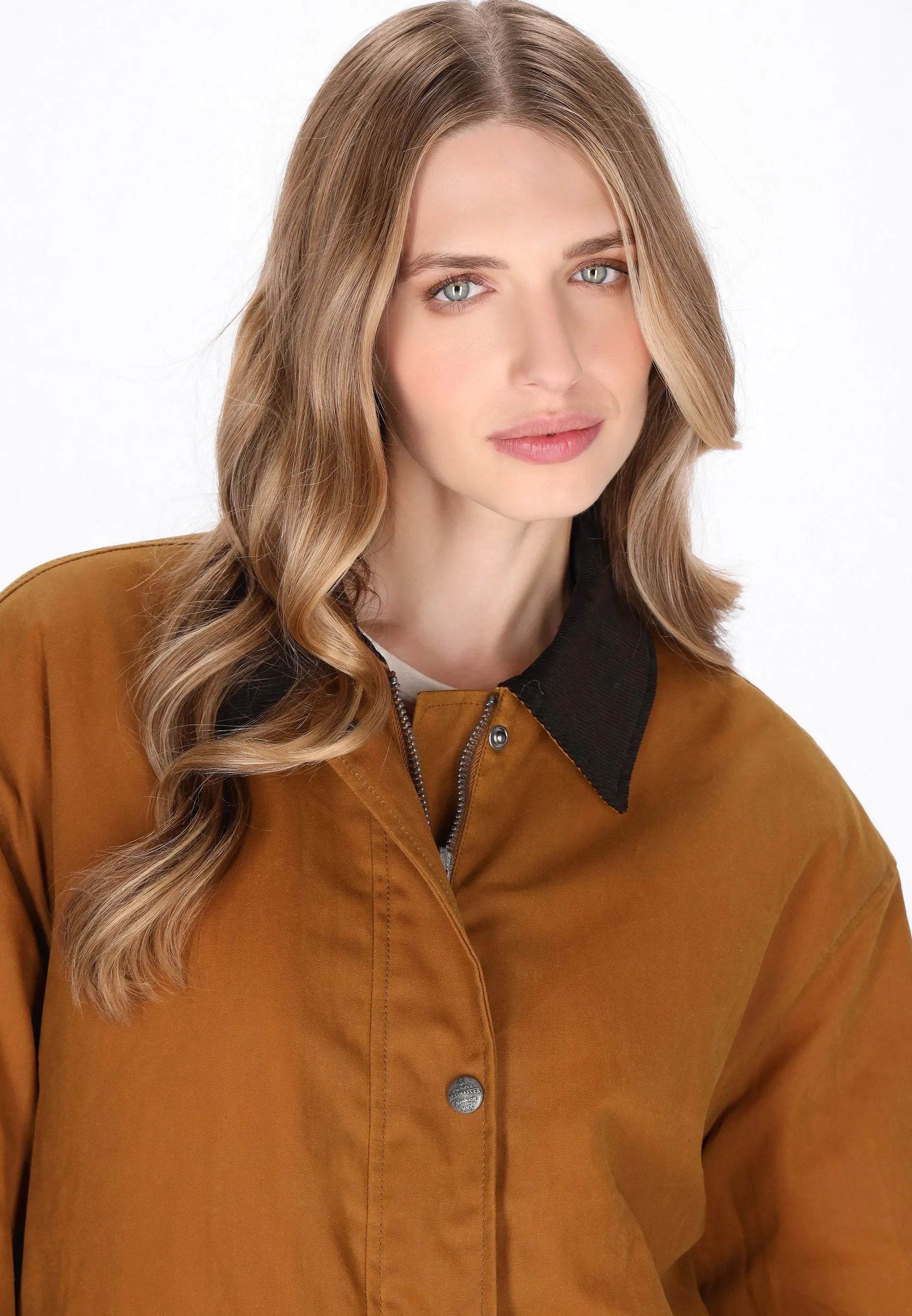 DreiMaster Vintage Women's Coat sold by DreiMaster product image thumbnail 5