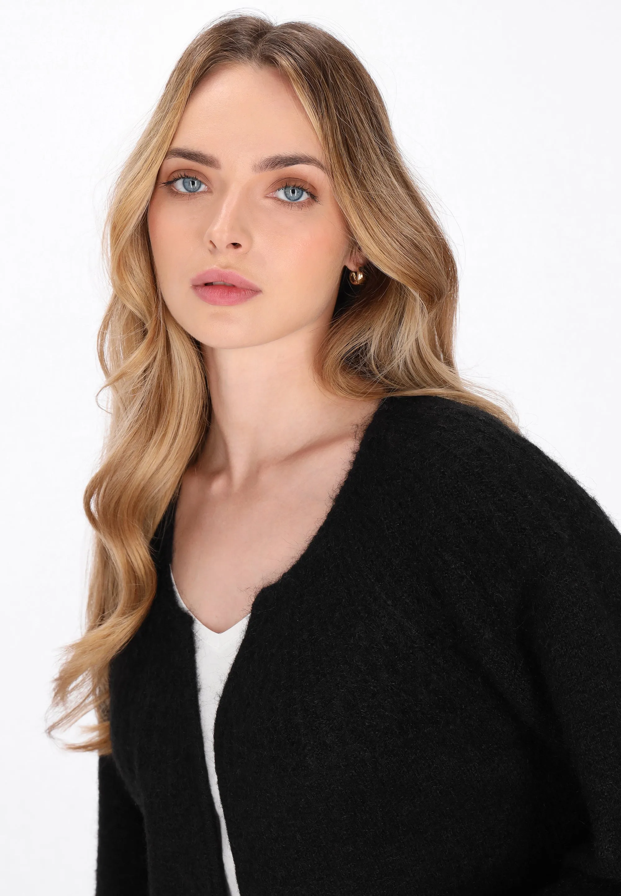 DreiMaster Vintage Women's Cardigan sold by DreiMaster product image thumbnail 5