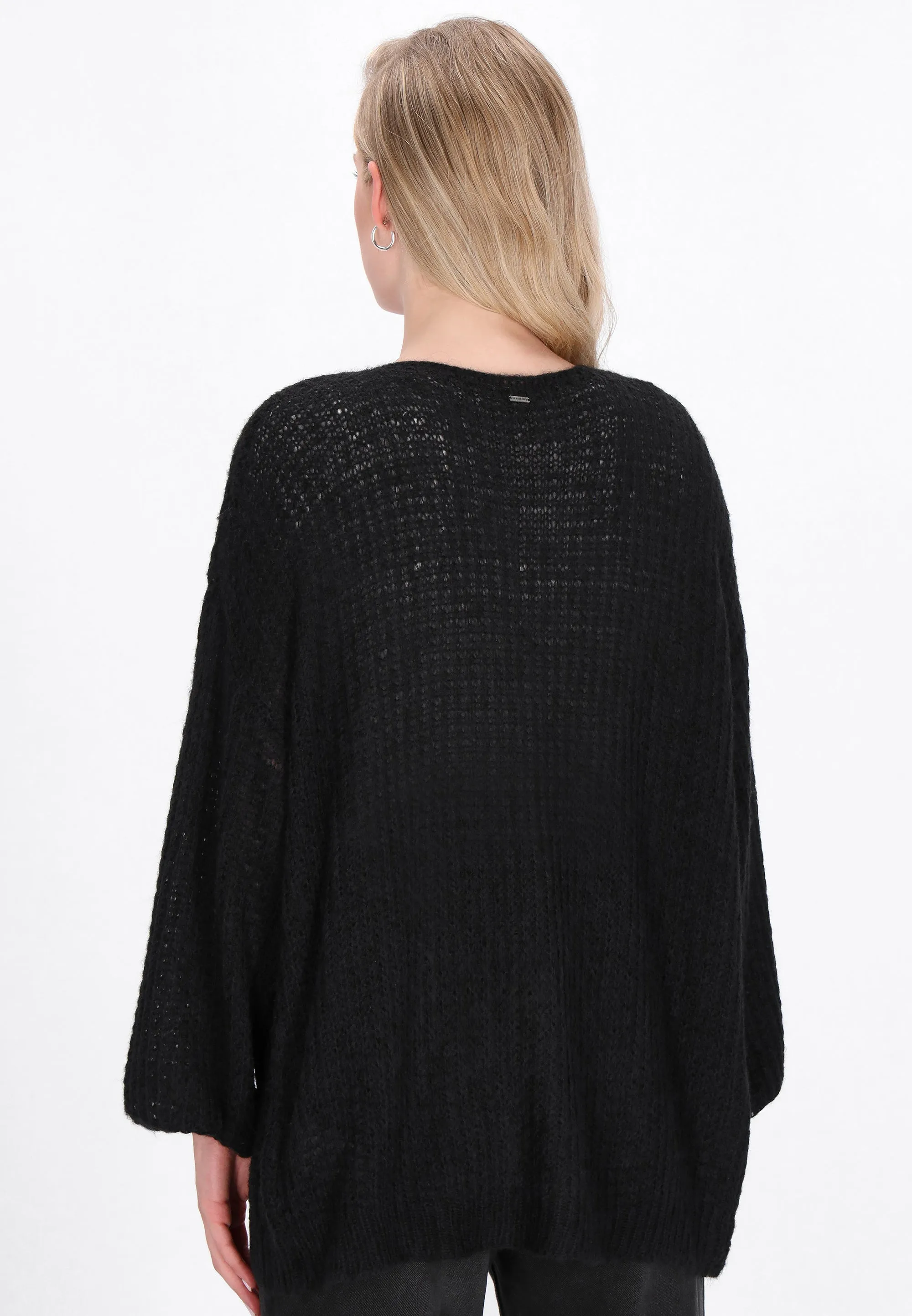 DreiMaster Vintage Women's Cardigan sold by DreiMaster product image thumbnail 4