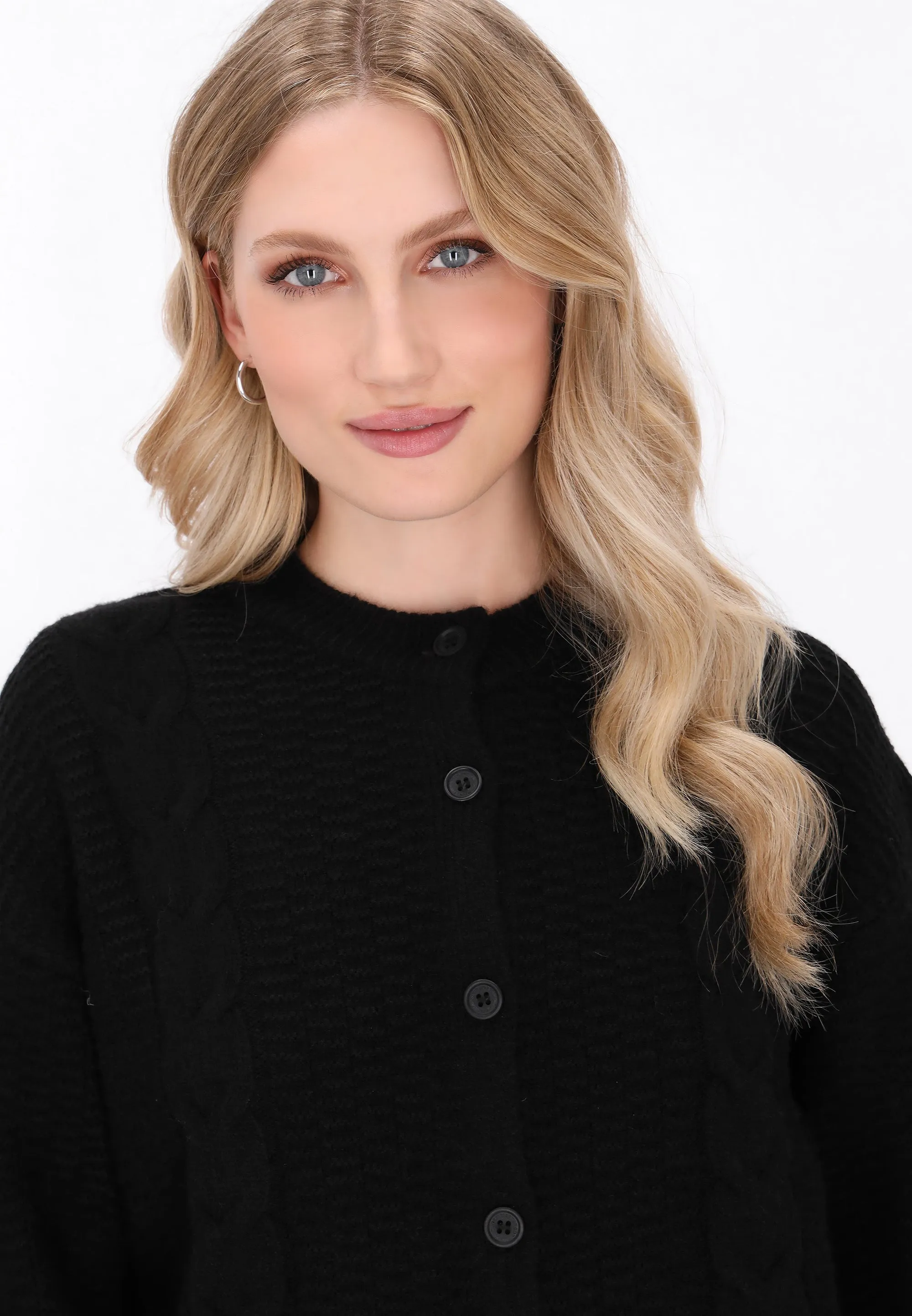 DreiMaster Vintage Women's Cardigan sold by DreiMaster product image thumbnail 5