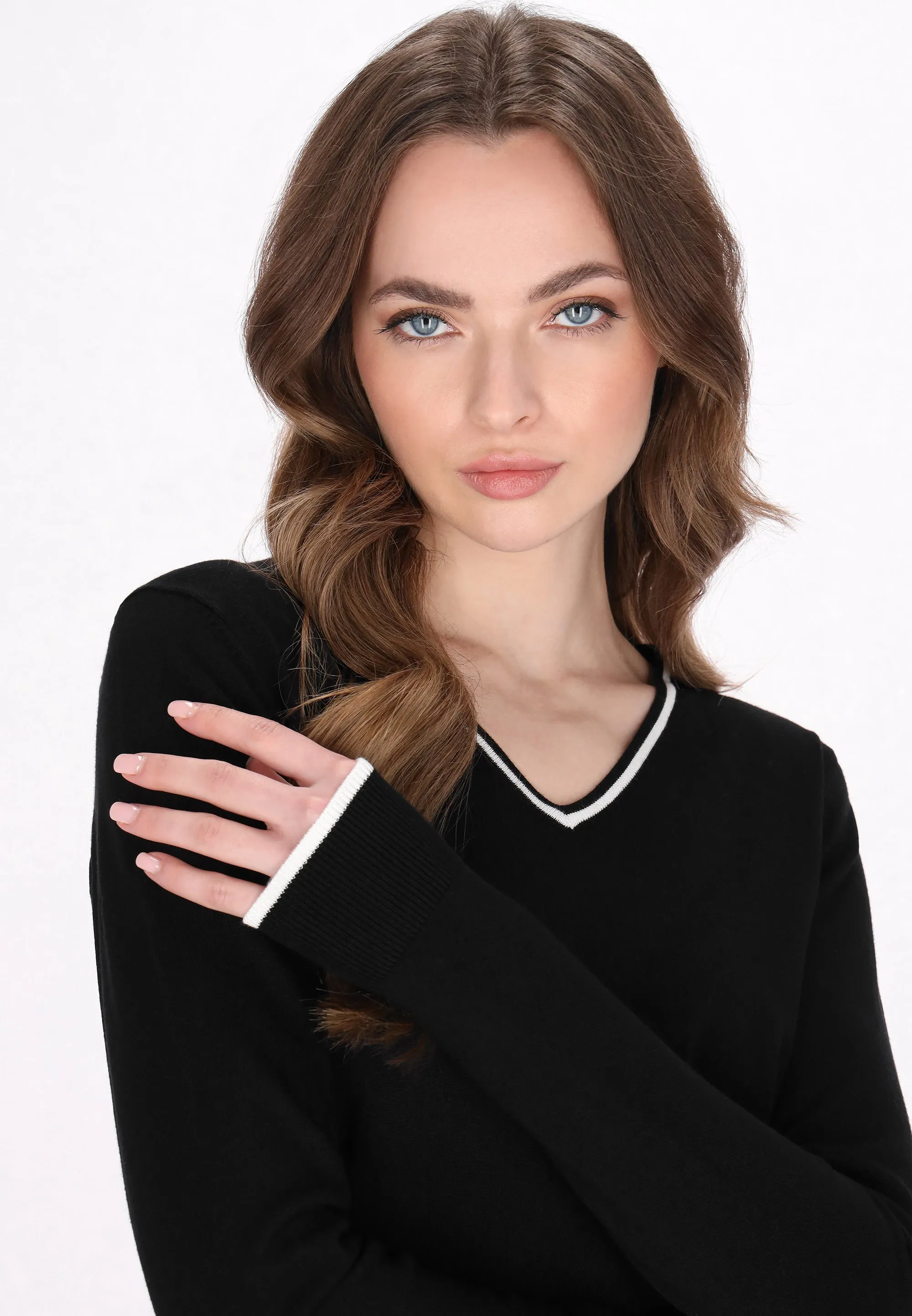 DreiMaster Klassik Women's Sweater sold by DreiMaster product image thumbnail 5