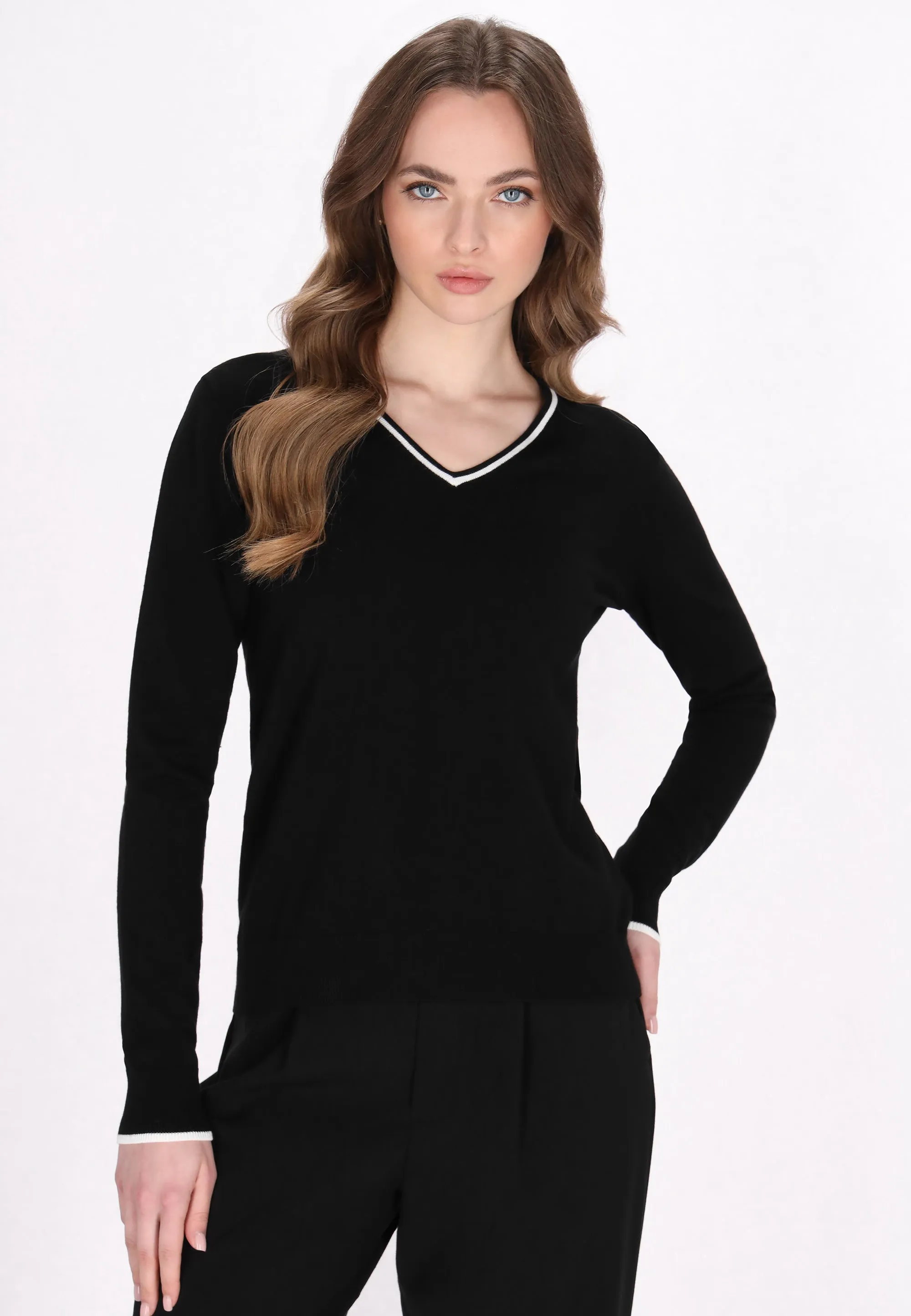 DreiMaster Klassik Women's Sweater sold by DreiMaster product image thumbnail 3