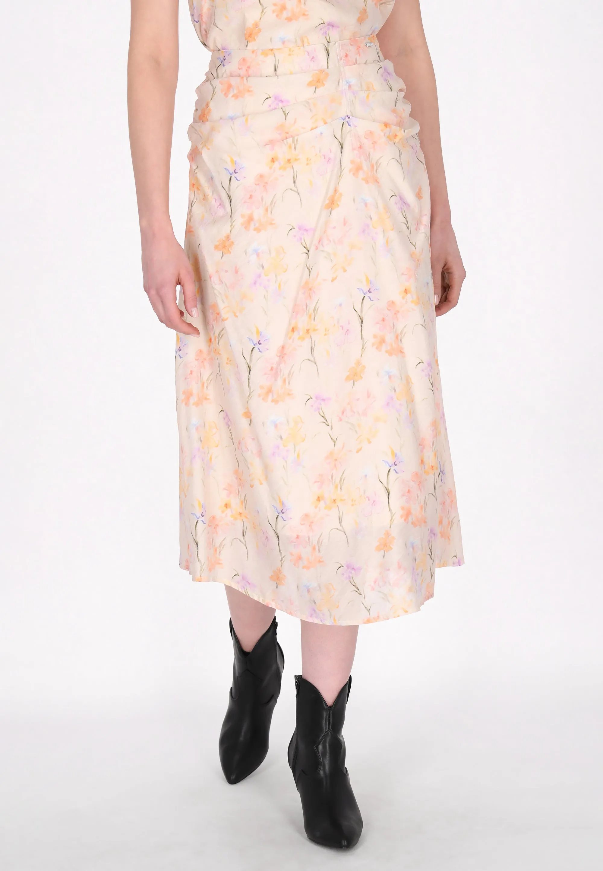 DreiMaster Vintage Women's Skirt sold by DreiMaster product image thumbnail 3