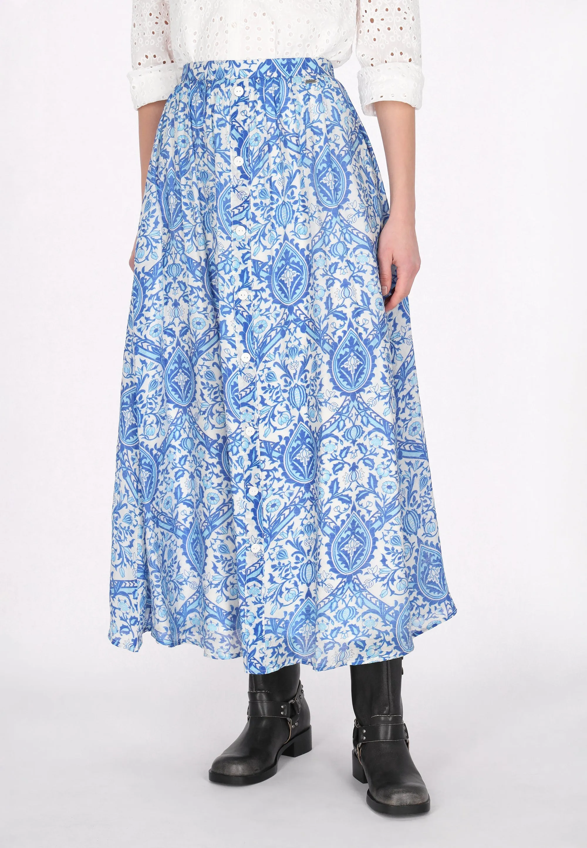 DreiMaster Vintage Women's Skirt sold by DreiMaster product image thumbnail 3