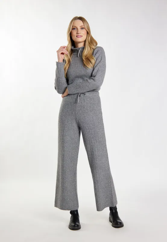 Dreimaster Vintage Women's Knitted Trousers sold by DreiMaster