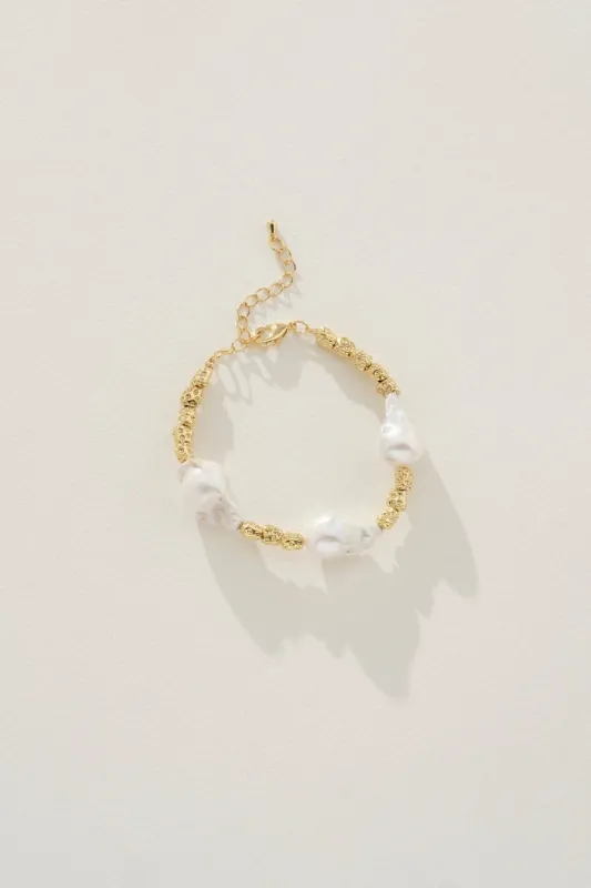 Cisco Bracelet Gold made by Blanca