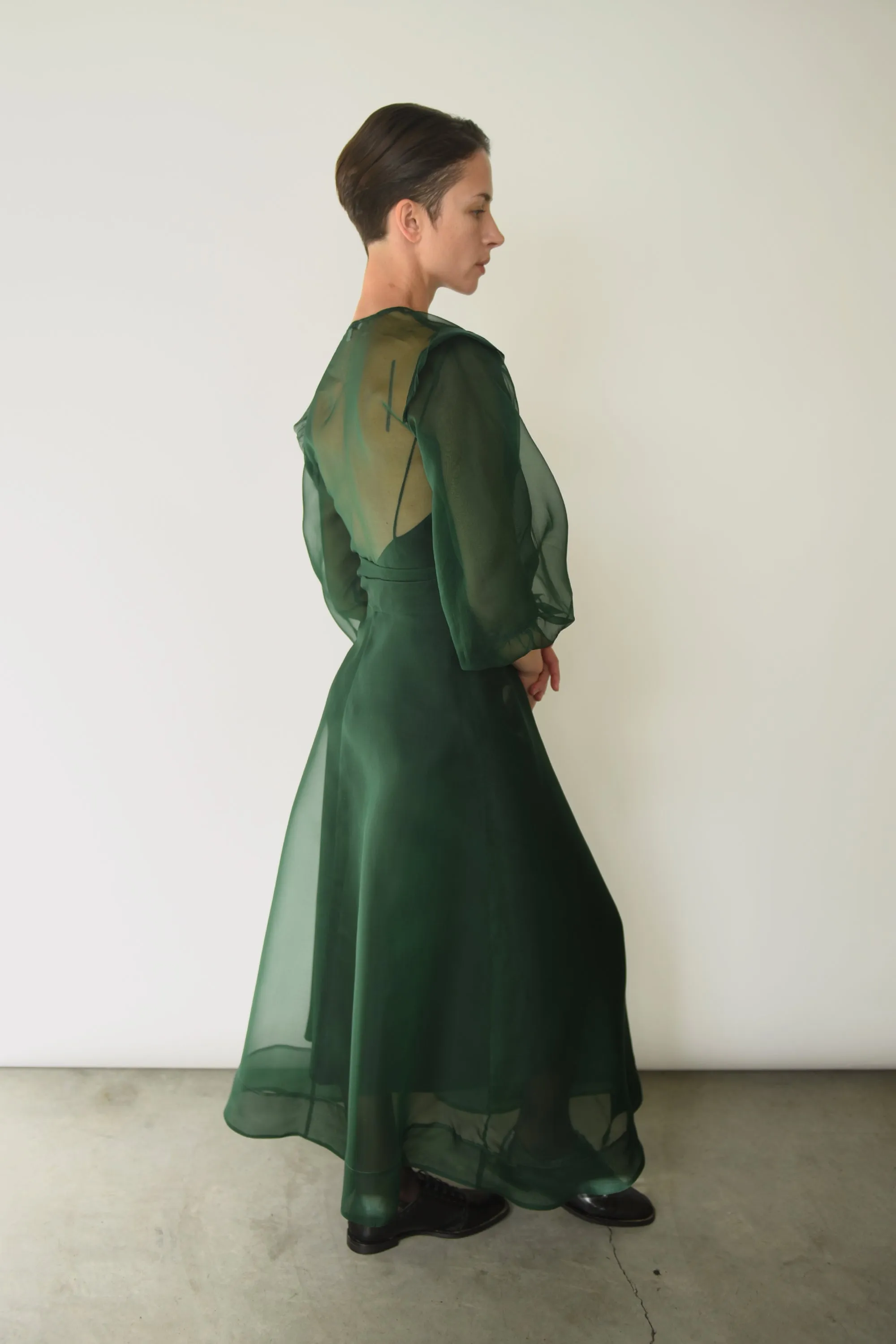 Loretta Midi - Dark Green sold by Kamperett product image thumbnail 2