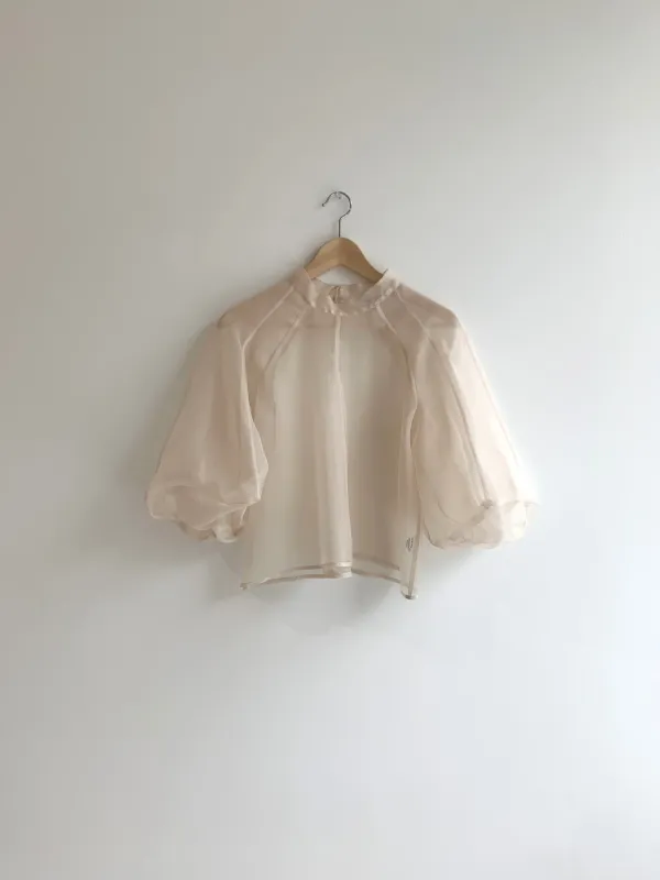 Meiere Blouse - Ivory made by Kamperett