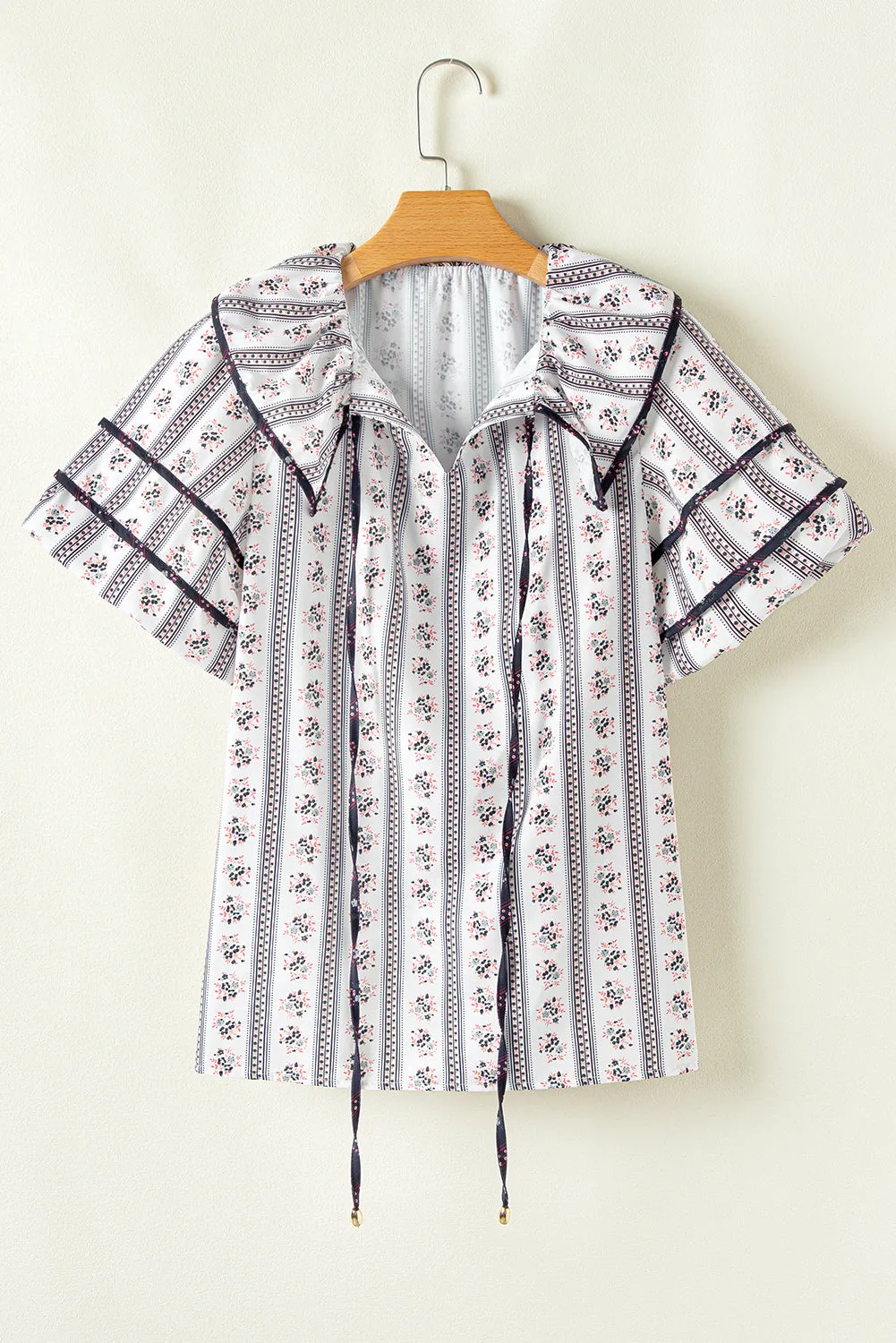 White Floral Ruffled Collar Short Puff Sleeve Printed Blouse sold by eAura product image thumbnail 4
