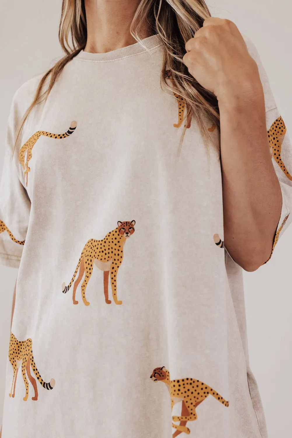 Plus Size Cheetah Print Side Pockets T-Shirt Mini Dress sold by eAura product image thumbnail 4