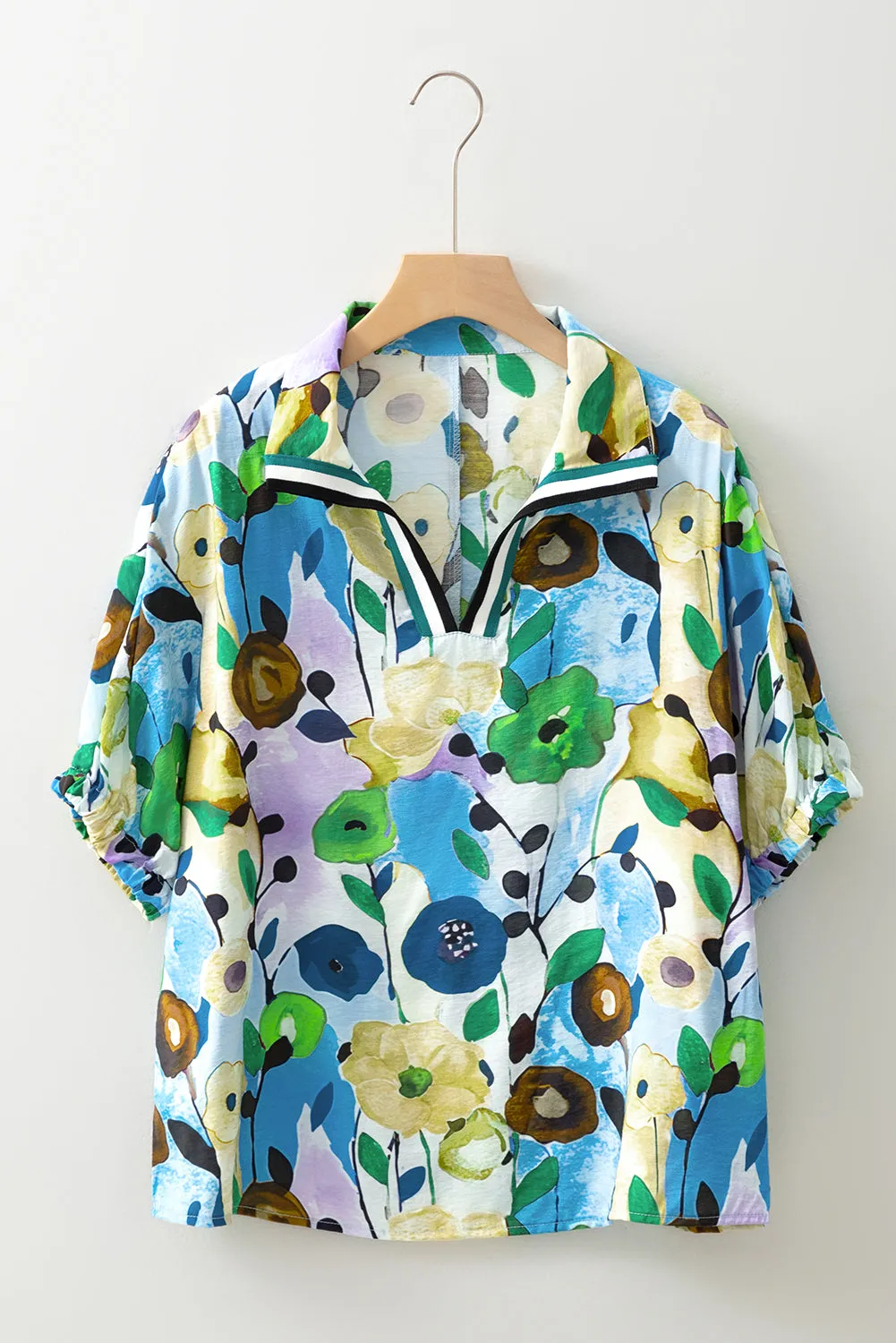 Light Blue Floral Print Slit V Neck Short Sleeve Blouse sold by eAura product image thumbnail 4