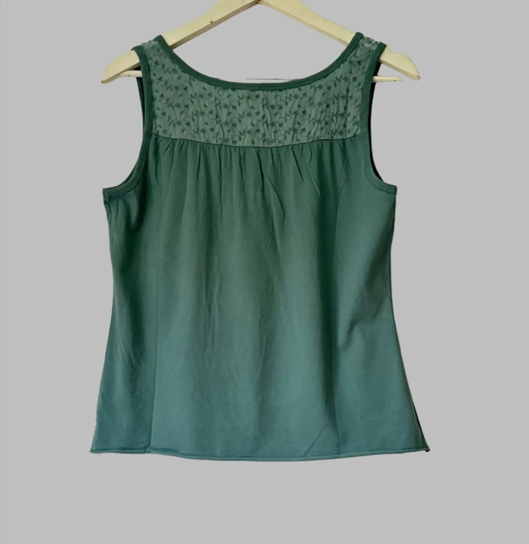 White Stuff Teal Cotton Sleeveless Vest Top Broderie Lace Sizes 8, 10, 12, 14 sold by eAura product image thumbnail 2
