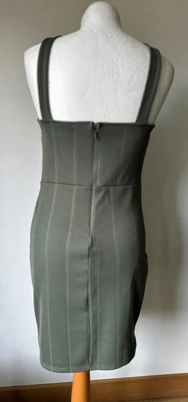 Topshop Olive Green Rib Bodycon Dress size 4, 6, 8, 10, 12, 14, 16 chain detail sold by eAura product image thumbnail 3