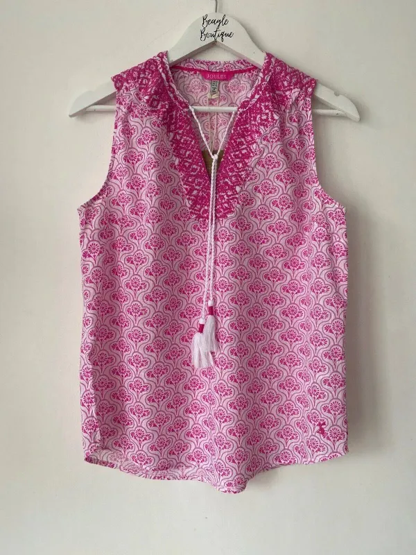 Joules Otille Sleeveless Embroidered Top Sizes: 6 sold by eAura