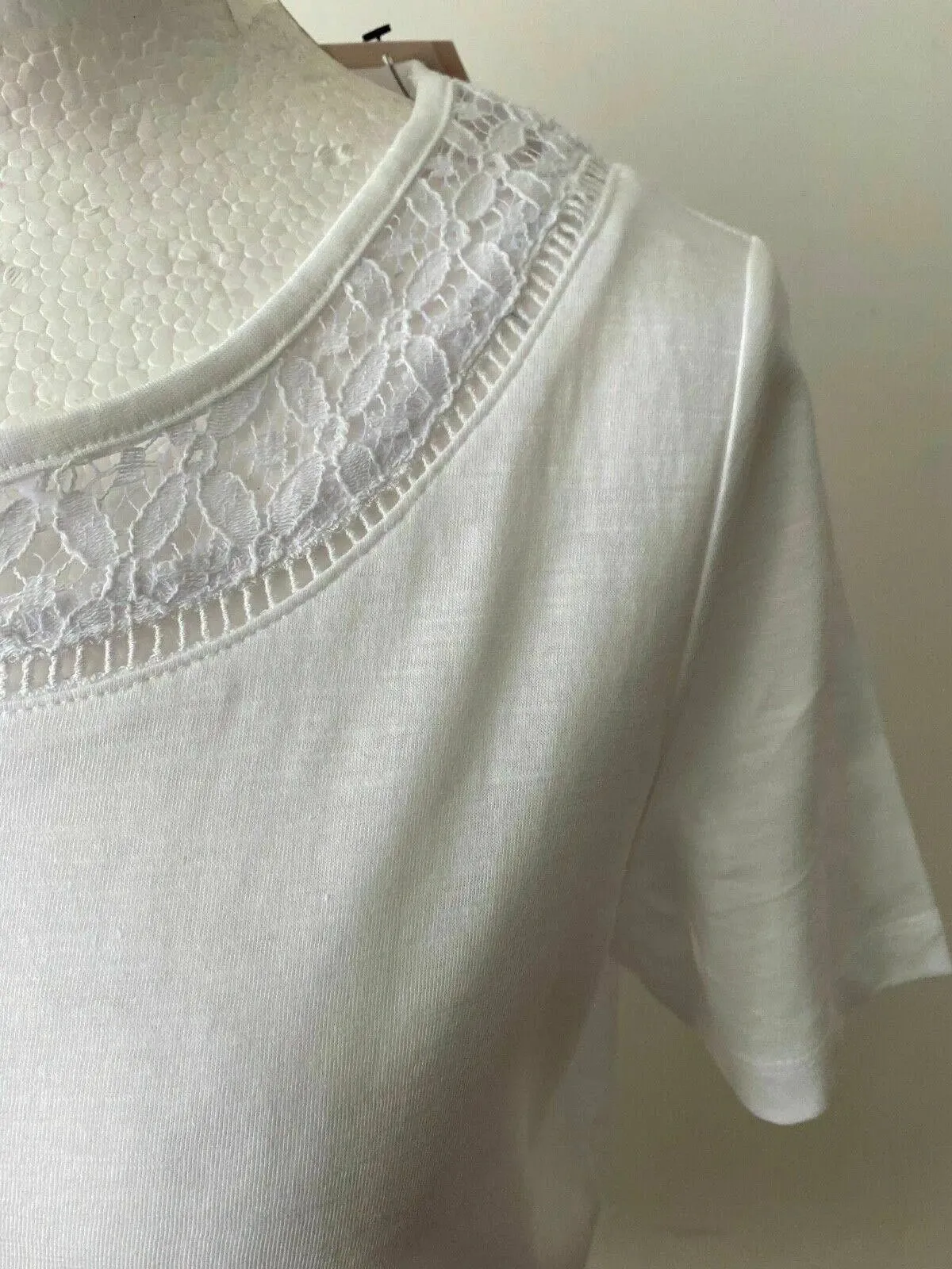 Tu White T-Shirt Sizes 10 22 Crochet Neckline bubble hem 10 22 sold by eAura product image thumbnail 3