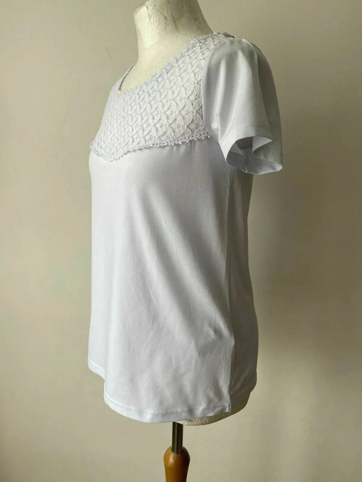Soyaconcept White Tee Lace Neckline Size S 8 - 10 sold by eAura product image thumbnail 2