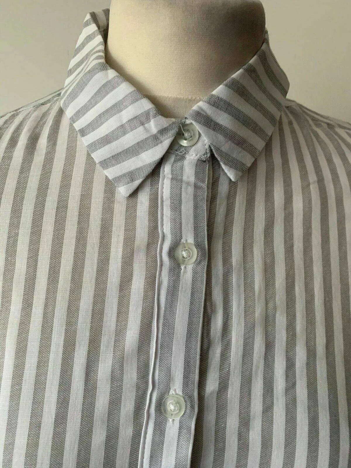 New Look Contrast Mixed Front Stripe Shirt Lightweight Size 10 Boxy Wide sold by eAura product image thumbnail 3
