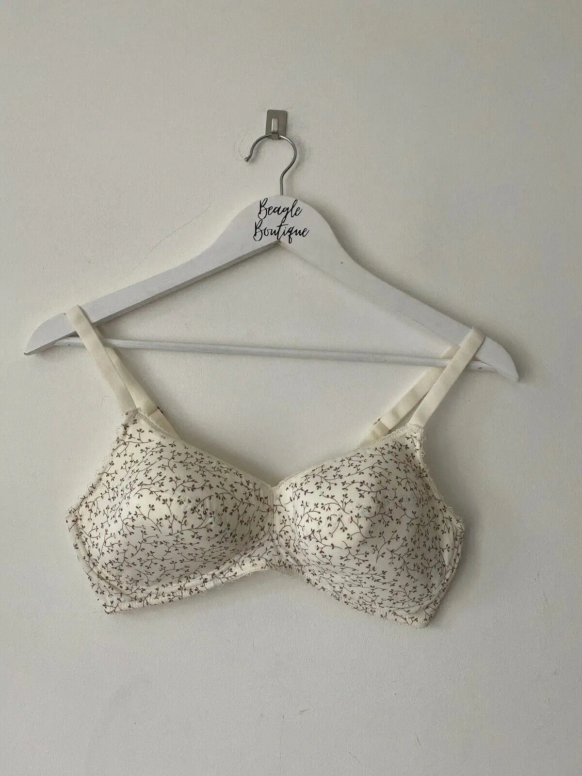 M&S Winter White Non-wired Lightly Padded Bra 36A, 36B, 38A sold by eAura