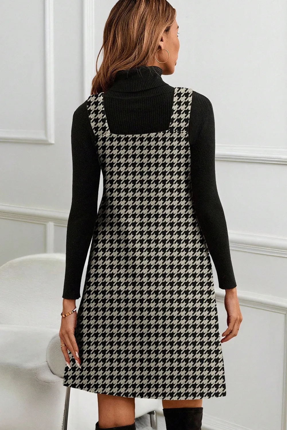 Houndstooth Print V-Neck Sleeveless Mini Dress sold by eAura product image thumbnail 5