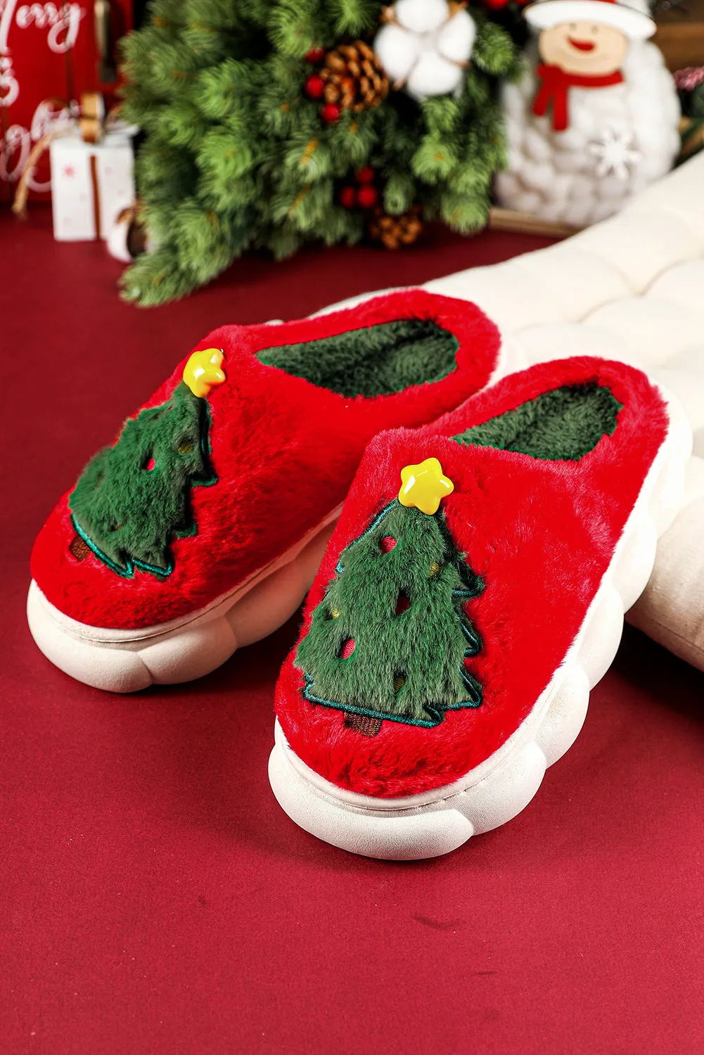 Red Christmas Tree Slippers sold by eAura product image thumbnail 5