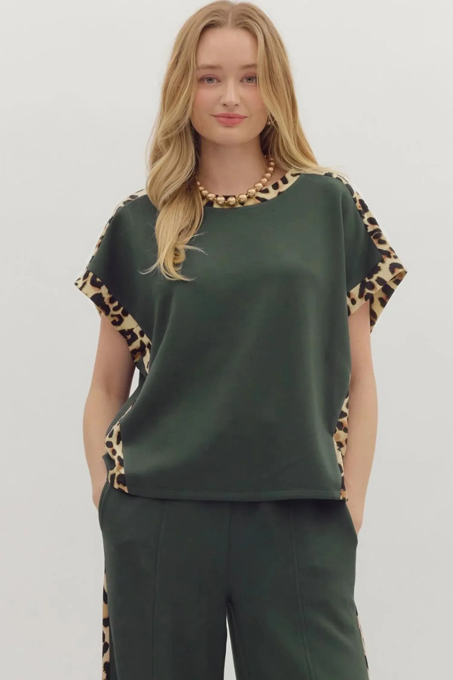 Leopard Trim Round Neck Loose T-Shirt sold by eAura product image thumbnail 4