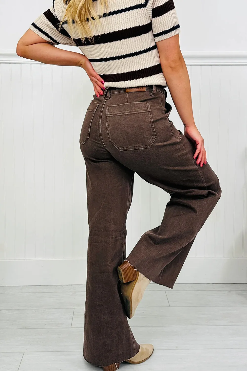 Retro Washed Patch Pocket Loose Jeans sold by eAura product image thumbnail 2