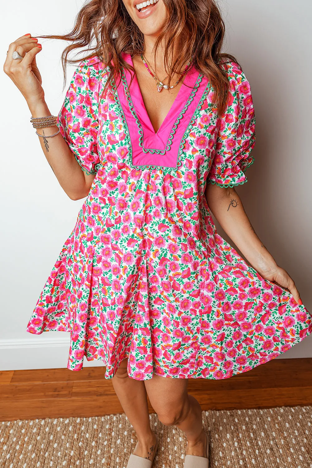 Pink Floral Print V-Neck Patchwork Short Bubble Sleeve Mini Dress sold by eAura product image thumbnail 4