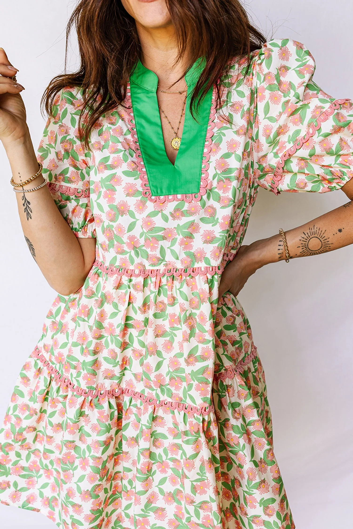 Green Contrast Neckline RicRac Trim Floral Short Puff Sleeve Dress sold by eAura product image thumbnail 2