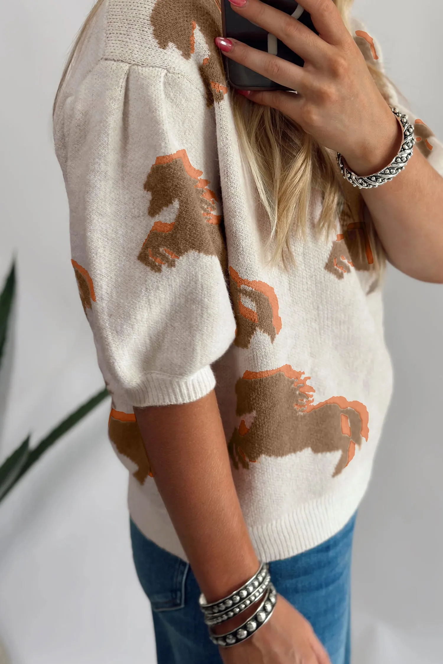 Western Horse Printed Short Puff Sleeve Sweater – White sold by eAura product image thumbnail 2