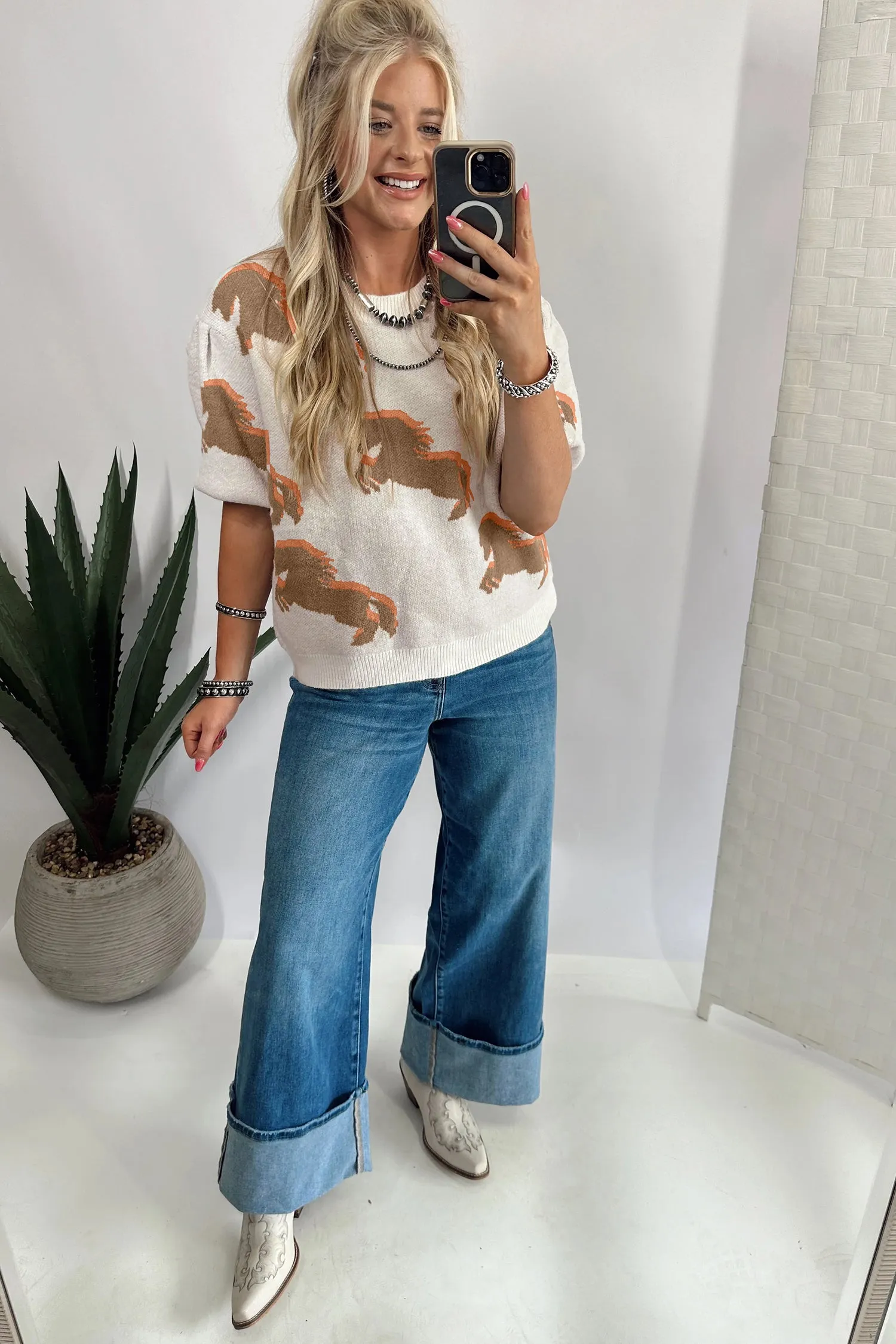Western Horse Printed Short Puff Sleeve Sweater – White sold by eAura product image thumbnail 3