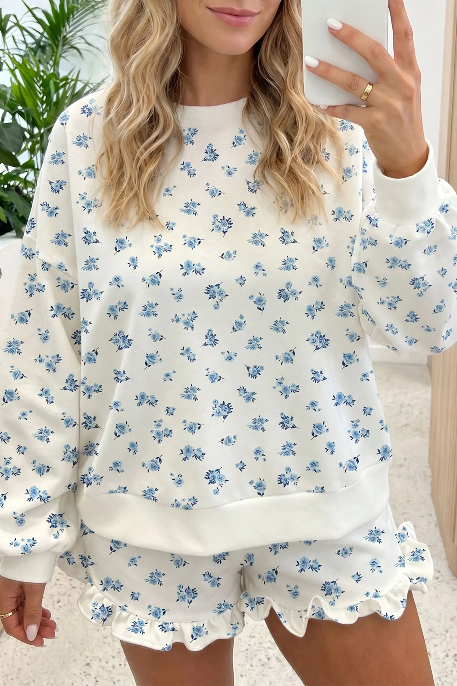 Floral Print Long Sleeve Top Elastic Waist Ruffle Hem Shorts 2pcs Set – Sky Blue sold by eAura